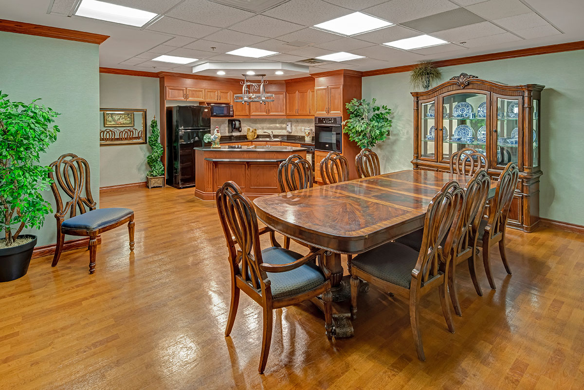 Seasons Welland Kitchen Area for Entertaining